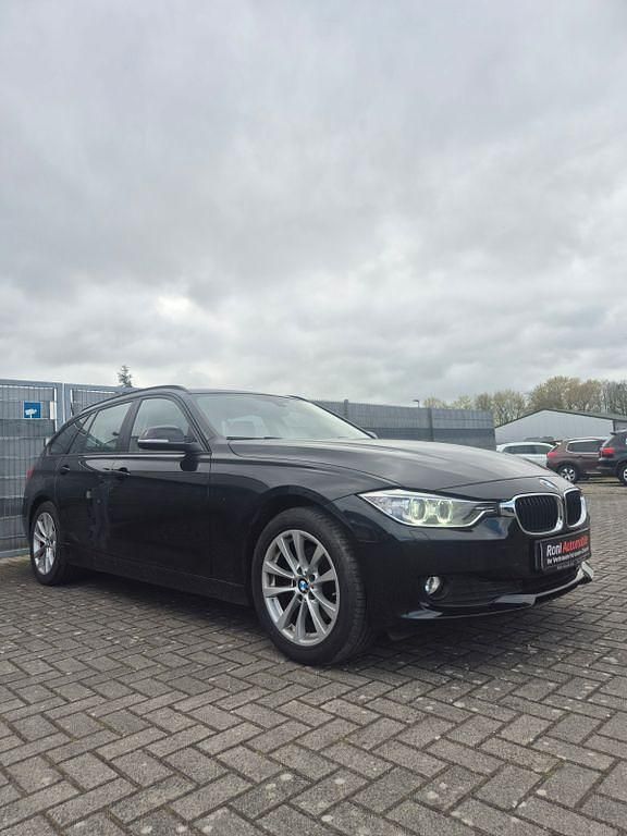 Second-hand BMW 320 Performance 184 CP (135 kW) 2015 Negru Break