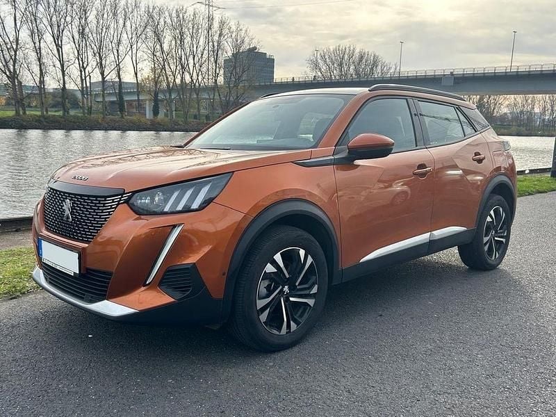 Orange Gebraucht 2024 Peugeot 2008 SUV | 17.300 € (Superpreis) - Bild 1/4