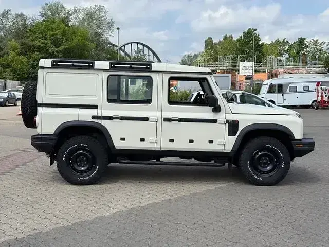 Gebraucht Ineos Grenadier 300 PS (220 kW) 2025 Grau Kombi