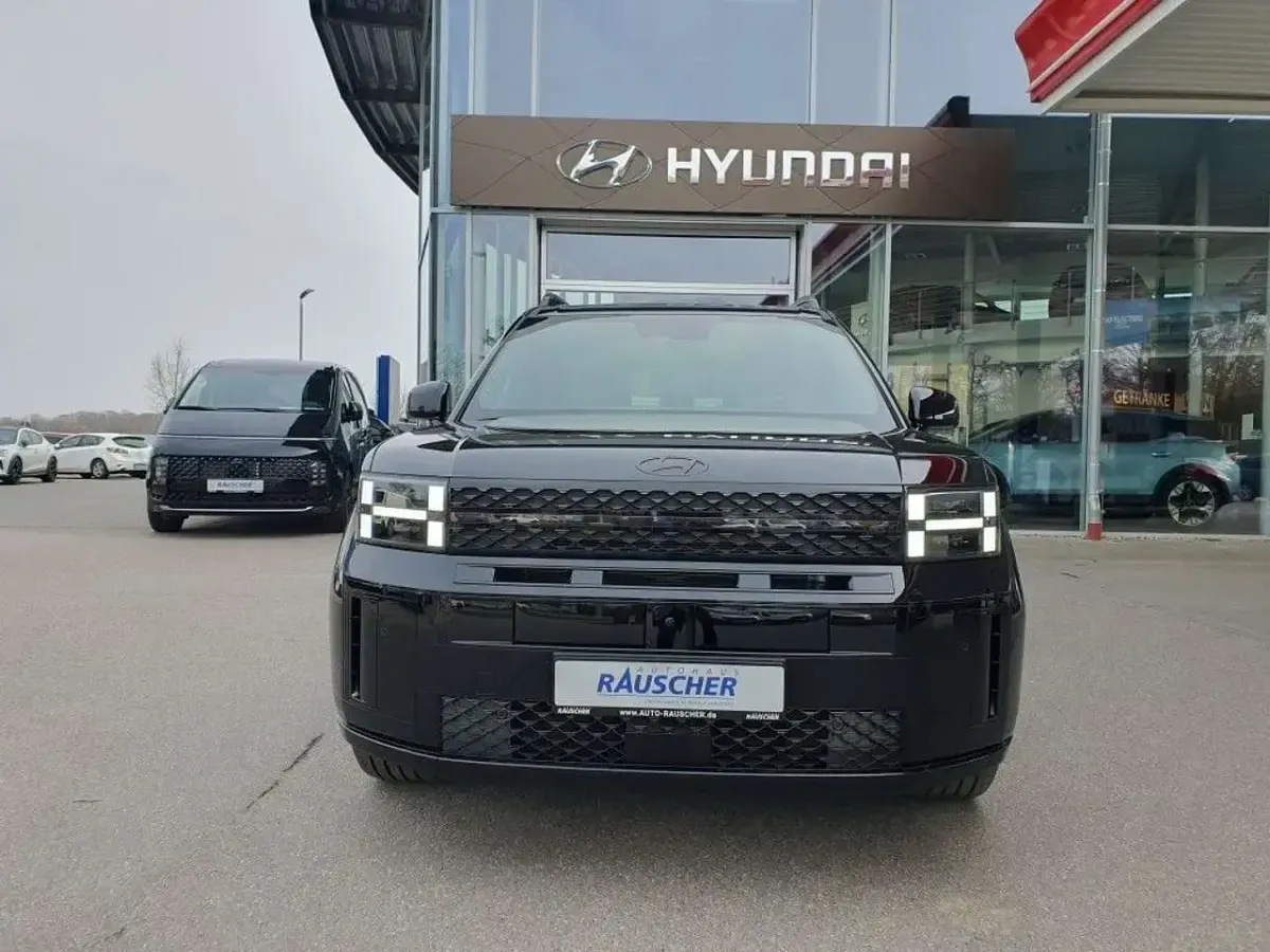 Gebraucht Hyundai Santa Fe Blackline 239 PS (175 kW) 2026 Abyss black mineraleffekt SUV