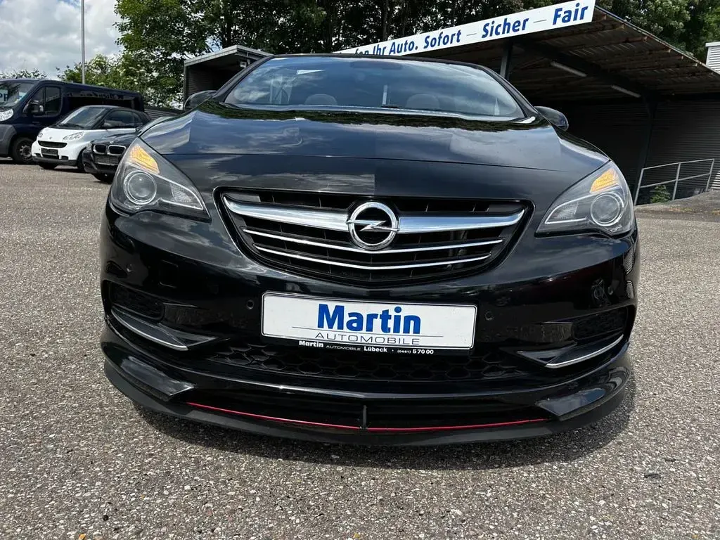 Gebraucht Opel Cascada Edition 140 PS (102 kW) 2017 Schwarz Cabrio