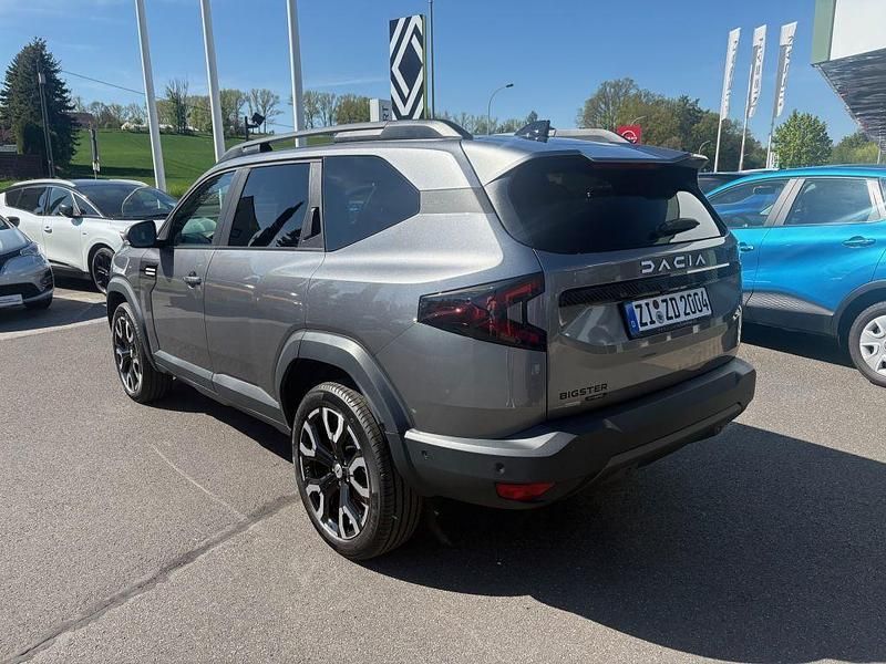 Gebraucht Dacia Bigster Journey 156 PS (114 kW) 2025 Grau SUV