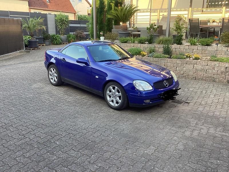 Blau Gebraucht 1999 Mercedes SLK200 Cabrio | 2.200 € (Guter Preis) - Bild 1/1