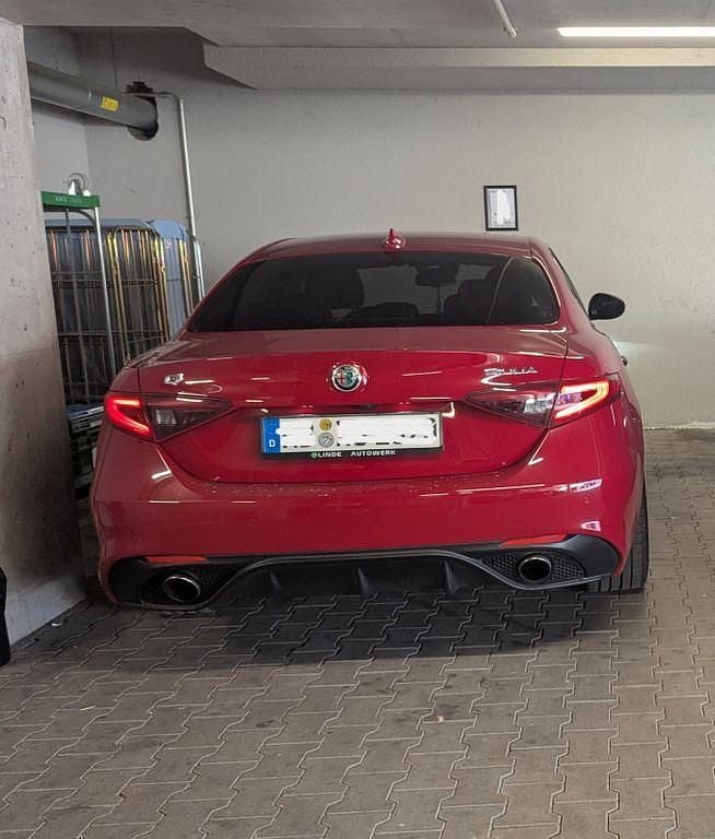Gebraucht Alfa Romeo Giulia Veloce 280 PS (205 kW) 2019 Rot Limousine