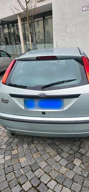 Gebraucht Ford Focus 101 PS (74 kW) 2002 Blau Kombi