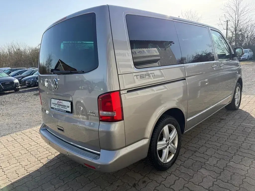 Usata VW T5 Team 179 CV (131 kW) 2011 Beige Furgone