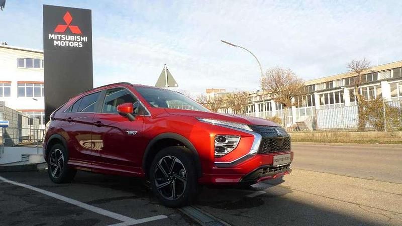 Dynamikrot Gebraucht 2024 Mitsubishi Eclipse Cross Select SUV | 28.990 € (Fairer Preis) - Bild 1/4