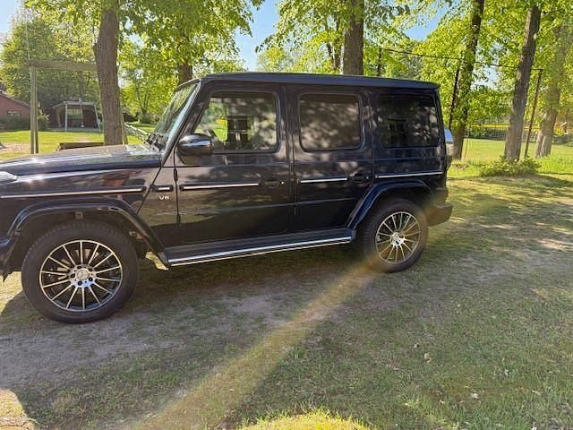 Blau Gebraucht 2021 Mercedes G500 AMG SUV | 129.500 € (Fairer Preis) - Bild 1/4
