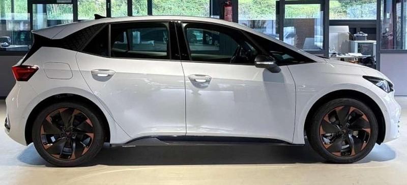 Gebraucht Cupra Born 169 kW (231 PS) 2024 Weiß Kleinwagen