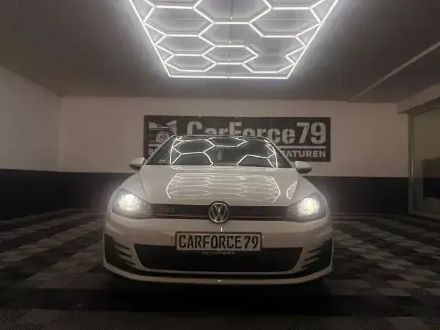 Gebraucht VW Golf VII GTI 230 PS (169 kW) 2016 Weiß Coupé
