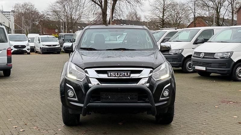 Gebraucht Isuzu D-Max 163 PS (119 kW) 2020 Schwarz SUV