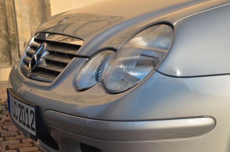 Gebraucht Mercedes C180 143 PS (105 kW) 2003 Silber metallic Coupé