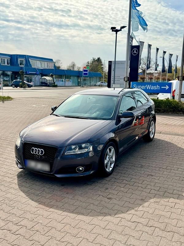 Gebraucht Audi A3 102 PS (75 kW) 2010 Braun Kleinwagen