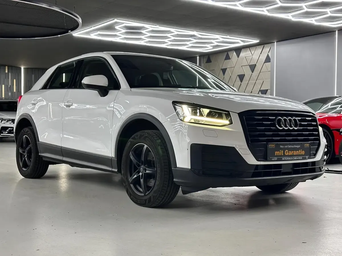 Gebraucht Audi Q2 Ambiente 150 PS (110 kW) 2020 Weiß SUV
