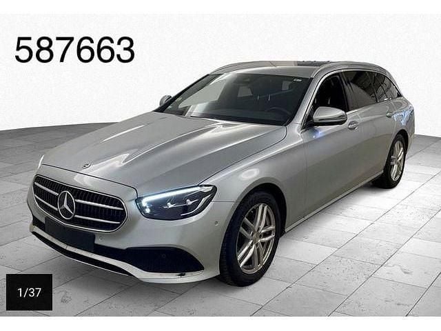 Gebraucht 2023 Mercedes E200 Avantgarde Kombi | 31.950 € (Superpreis) - Bild 1/4
