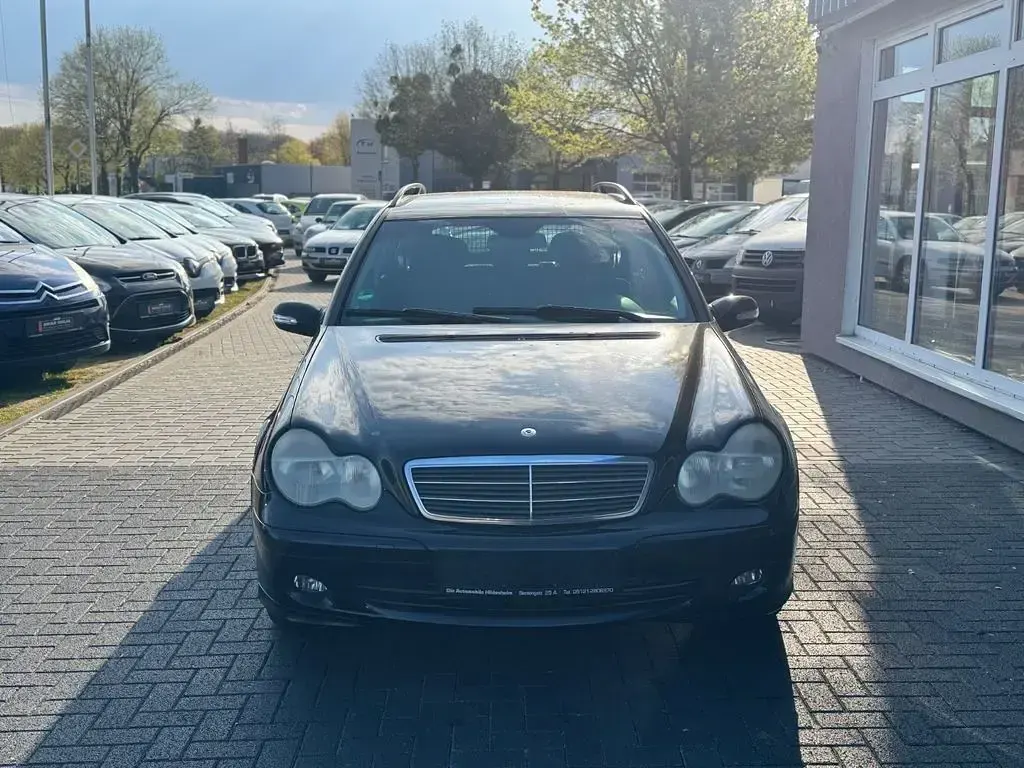 Gebraucht Mercedes C180 143 PS (105 kW) 2006 Schwarz Limousine