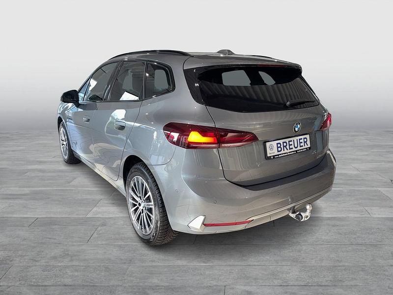 Gebraucht BMW 216 Luxury Line 122 PS (89 kW) 2025 Grau Coupé