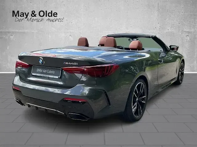 Neu BMW M440 M Sport 392 PS (288 kW) 2026 Grau Cabrio