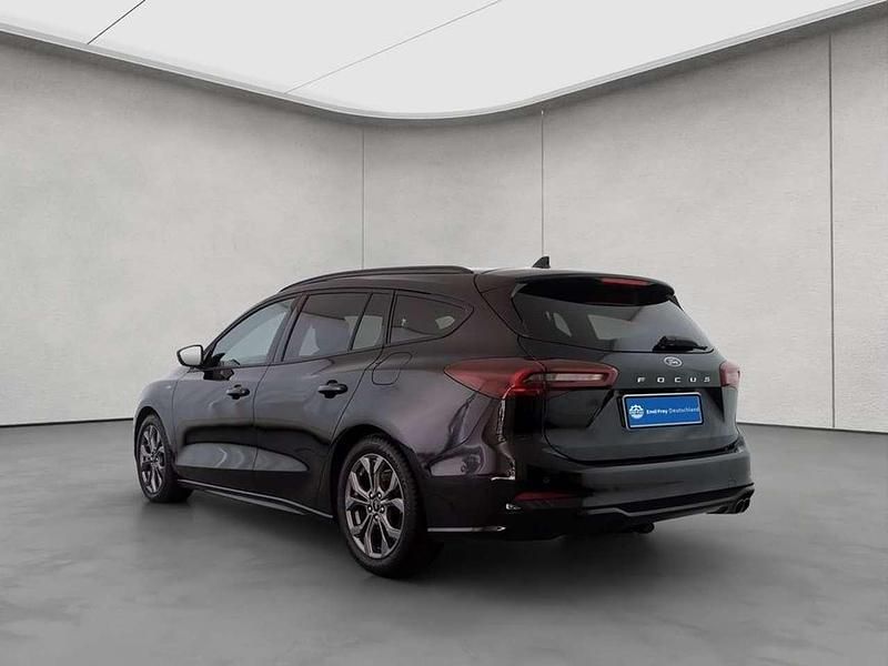 Gebraucht Ford Focus ST-Line X 155 PS (114 kW) 2024 Agate black metallic Kombi