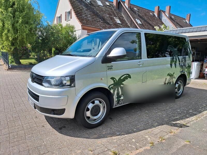 Silber Gebraucht 2012 VW T5 Van | 16.000 € (Teuer) - Bild 1/4