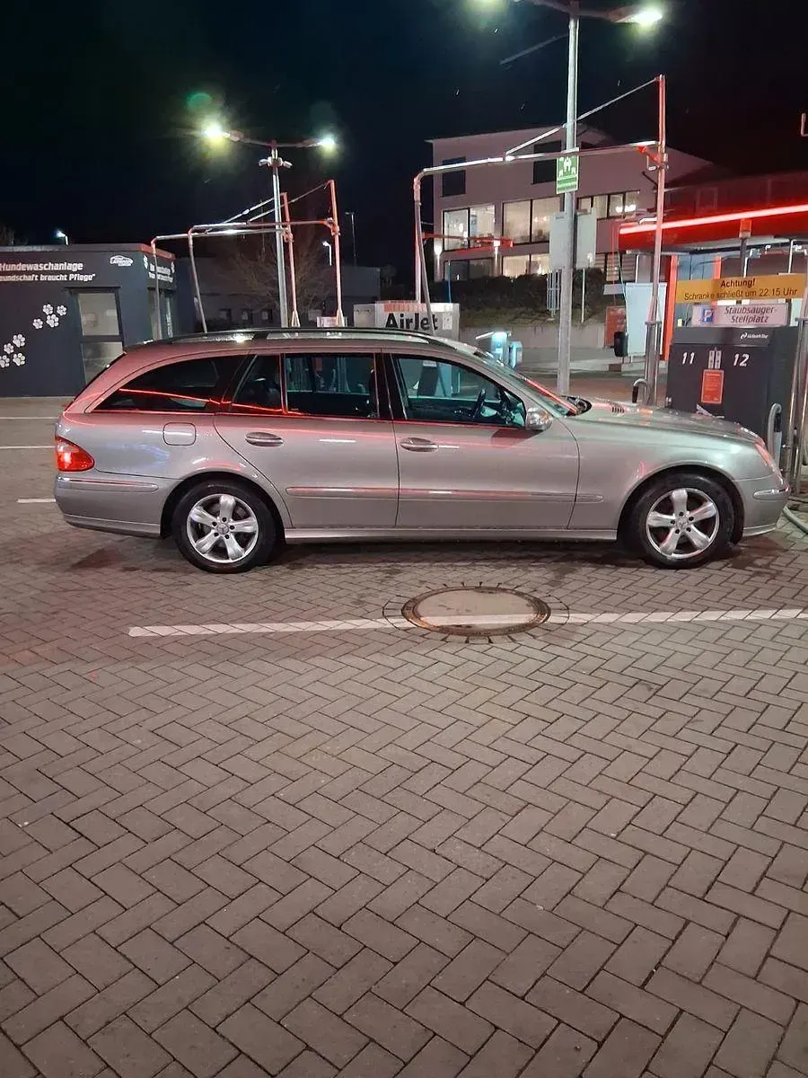 Gebraucht Mercedes E320 Avantgarde 204 PS (150 kW) 2005 Beige Kombi