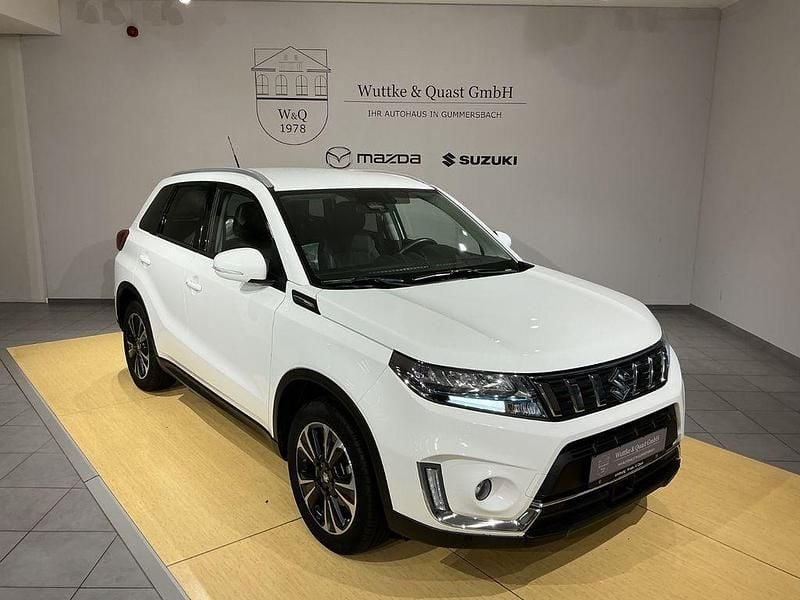 Weiß Gebraucht 2020 Suzuki Vitara GLX SUV | 18.450 € (Fairer Preis) - Bild 1/4