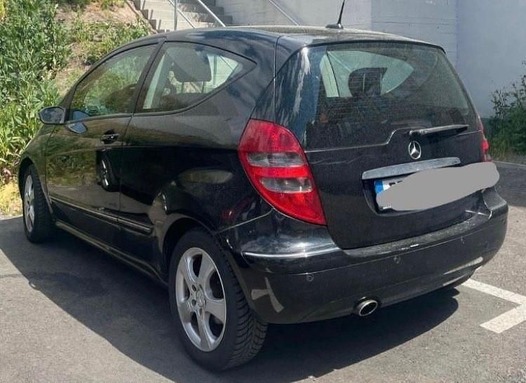 Schwarz Gebraucht 2007 Mercedes A170 Classic Limousine | 3.500 € (Fairer Preis) - Bild 1/4