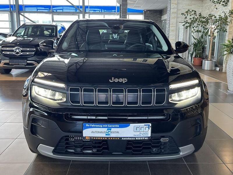 Gebraucht Jeep Avenger Summit 101 PS (74 kW) 2024 Schwarz solid black clear coat SUV