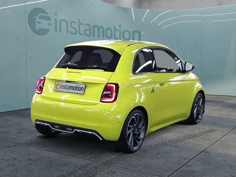 Gebraucht Abarth 500e 113 kW (154 PS) 2024 Grün Kleinwagen