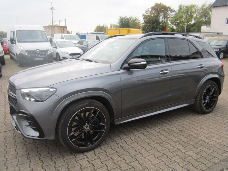 Grau Gebraucht 2023 Mercedes GLE450 AMG AMG line SUV | 86.500 € (Fairer Preis) - Bild 1/4