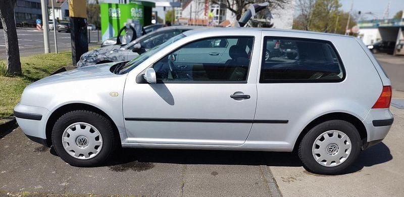 Gebraucht VW Golf III Basis 75 PS (55 kW) 1999 Silber Limousine