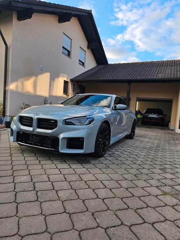 Schwarz Gebraucht 2024 BMW M2 M Sport Coupé | 68.000 € (Teuer) - Bild 1/4