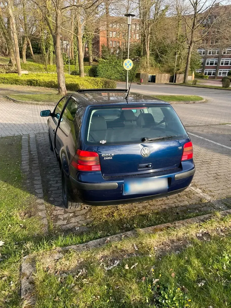 Gebraucht VW Golf IV 2001 Blau Kleinwagen