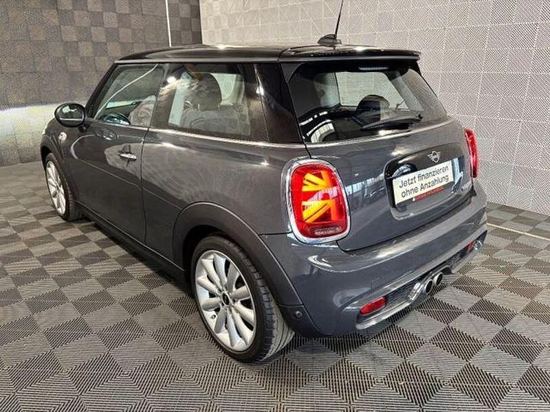 Gebraucht Mini Cooper S Business 192 PS (141 kW) 2018 Grau Kleinwagen