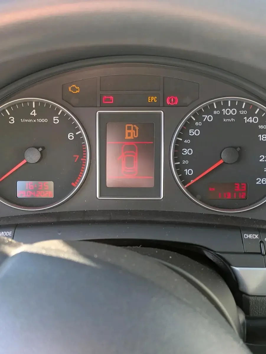 Gebraucht Audi A4 131 PS (96 kW) 2006 Blau Limousine