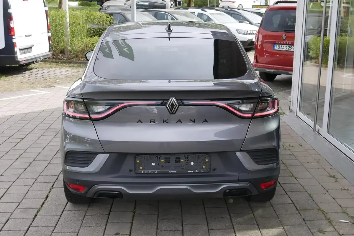 Gebraucht Renault Arkana Esprit Alpine 158 PS (116 kW) 2025 Gray m SUV
