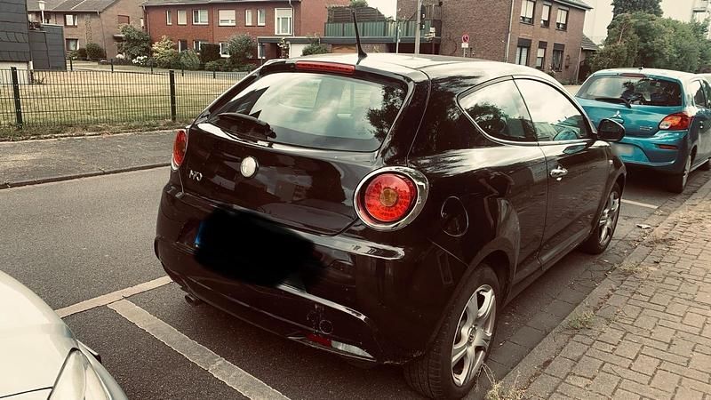 Gebraucht Alfa Romeo MiTo 95 PS (69 kW) 2009 Schwarz Kleinwagen