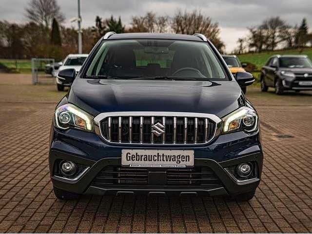 Gebraucht Suzuki SX4 Comfort 140 PS (102 kW) 2018 Sphere blue pearl metallic Limousine
