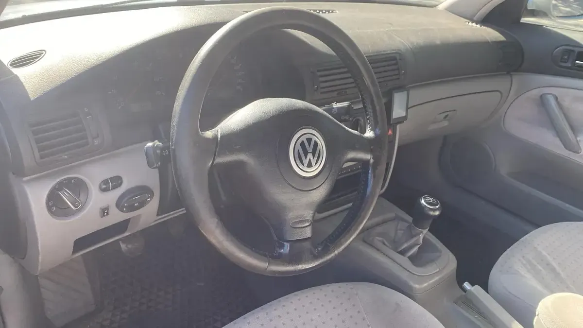 Gebraucht VW Passat 200 PS (147 kW) 1997 Blau Kombi