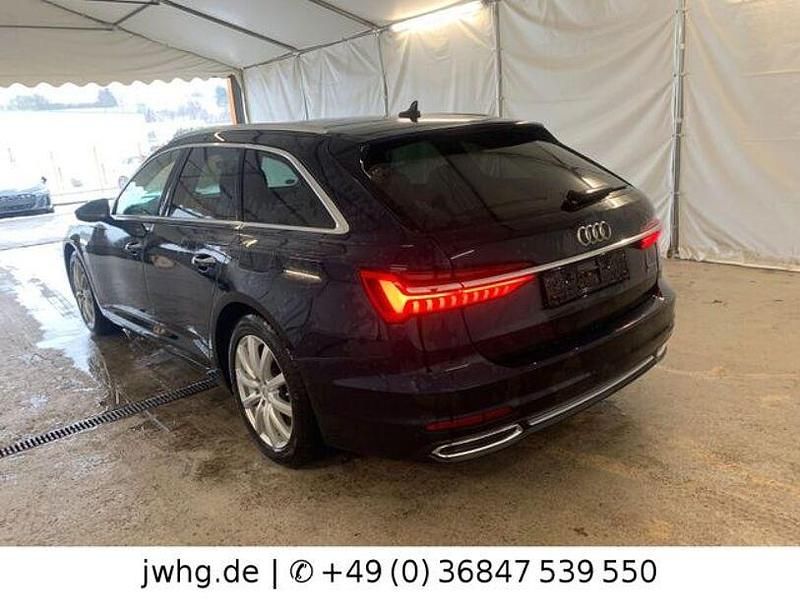 Gebraucht Audi A6 Sport 299 PS (219 kW) 2022 Blau Limousine