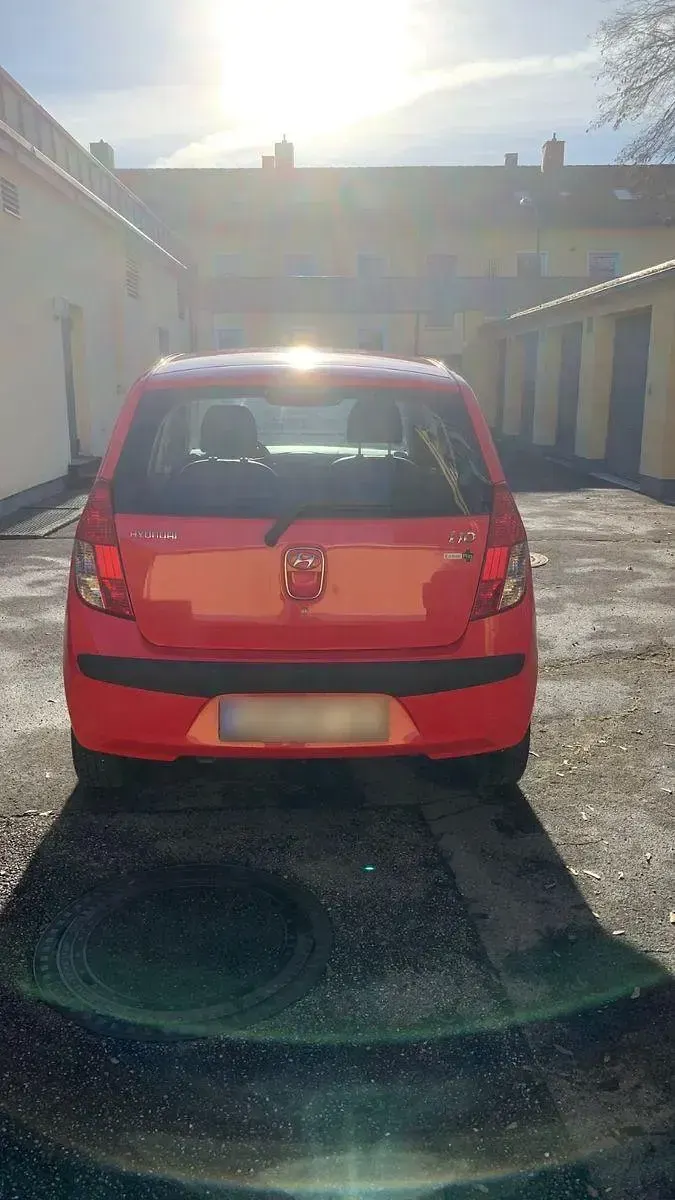 Gebraucht Hyundai i10 Classic 67 PS (49 kW) 2010 Rot Kleinwagen