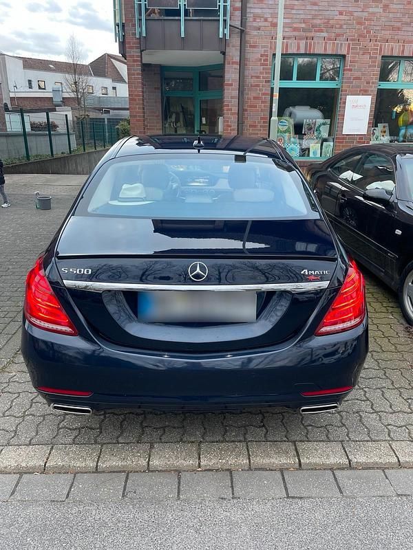 Gebraucht Mercedes S500 455 PS (334 kW) 2014 Blau Limousine