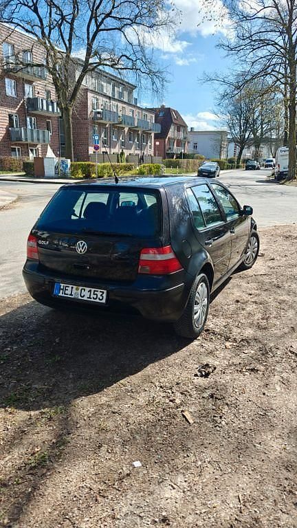 Gebraucht VW Golf IV Basis 75 PS (55 kW) 2001 Schwarz Limousine