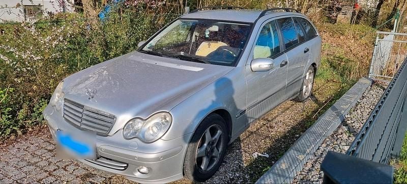 Gebraucht Mercedes C180 150 PS (110 kW) 2005 Silber Kombi