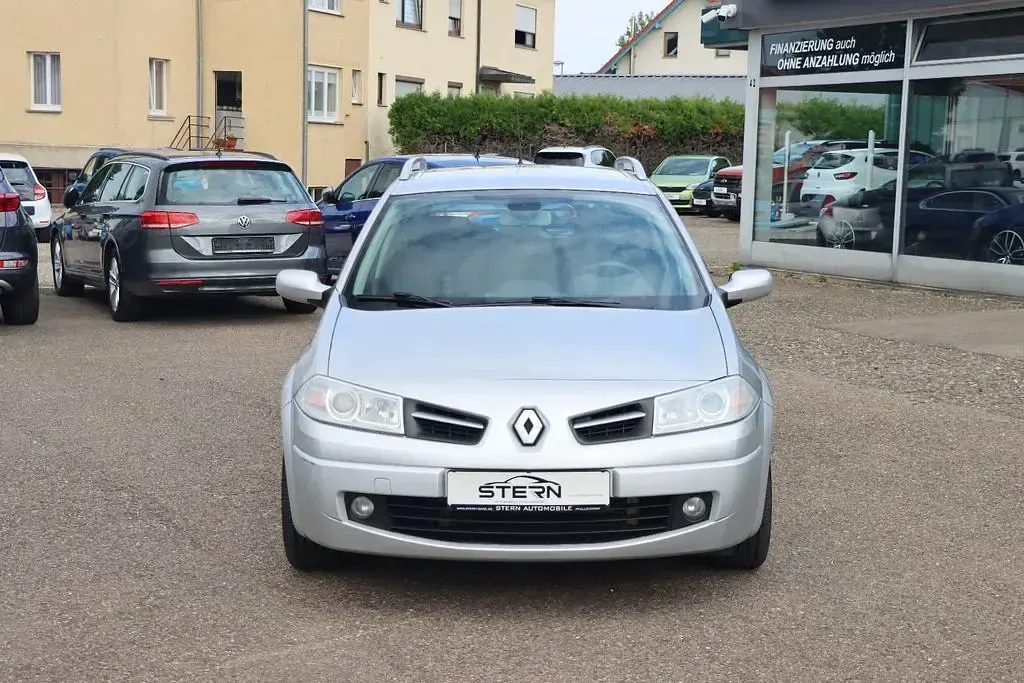 Gebraucht Renault Mégane 103 PS (75 kW) 2008 Grau Limousine