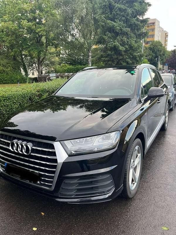 Schwarz Gebraucht 2018 Audi Q7 SUV | 28.400 € (Fairer Preis) - Bild 1/4