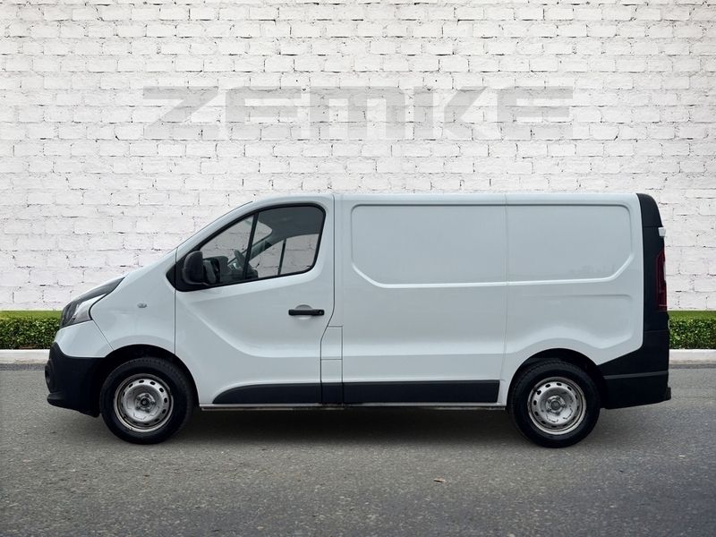 Gebraucht Renault Trafic Komfort 95 PS (69 kW) 2018 Weiss Van / Kleinbus
