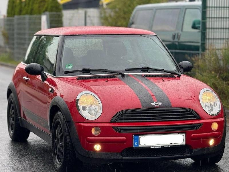 Rot Gebraucht 2002 Mini ONE Kleinwagen | 2.100 € - Bild 1/4