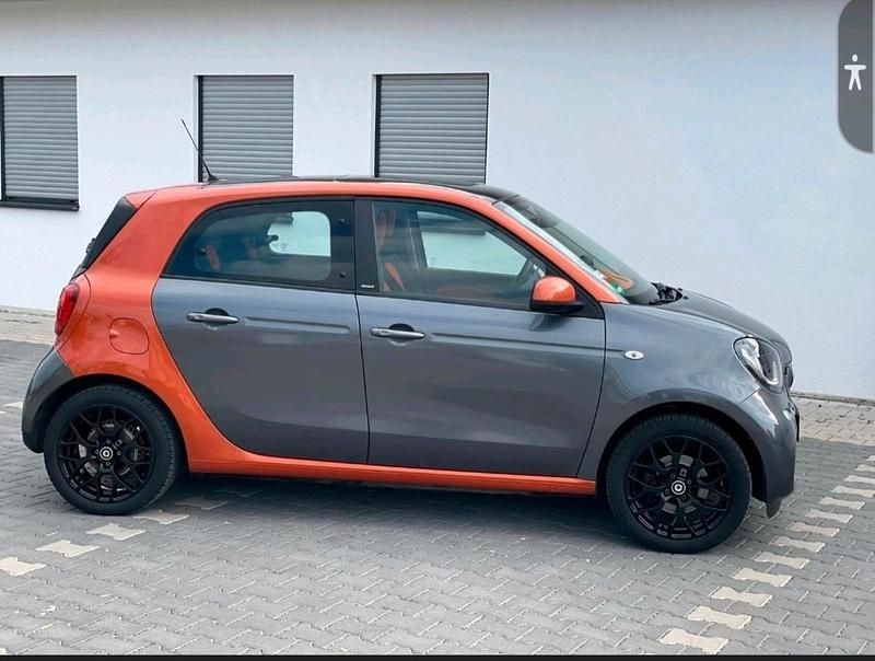 Gebraucht Smart ForFour Edition #1 71 PS (52 kW) 2015 Grau Kleinwagen