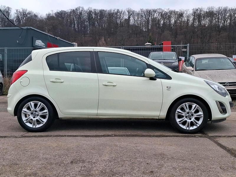 Gebraucht Opel Corsa Satellite 101 PS (74 kW) 2011 Beige Kleinwagen